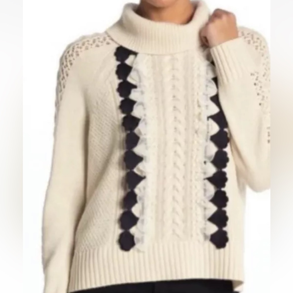 J CREW cable knit embellished ruffled front sweater cowl neck WOOL cream size XS
